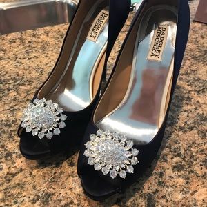 Badgley Mischka blue heels